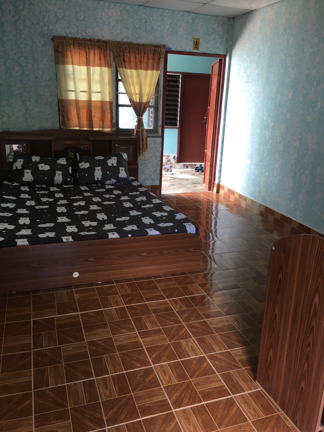 Room 7