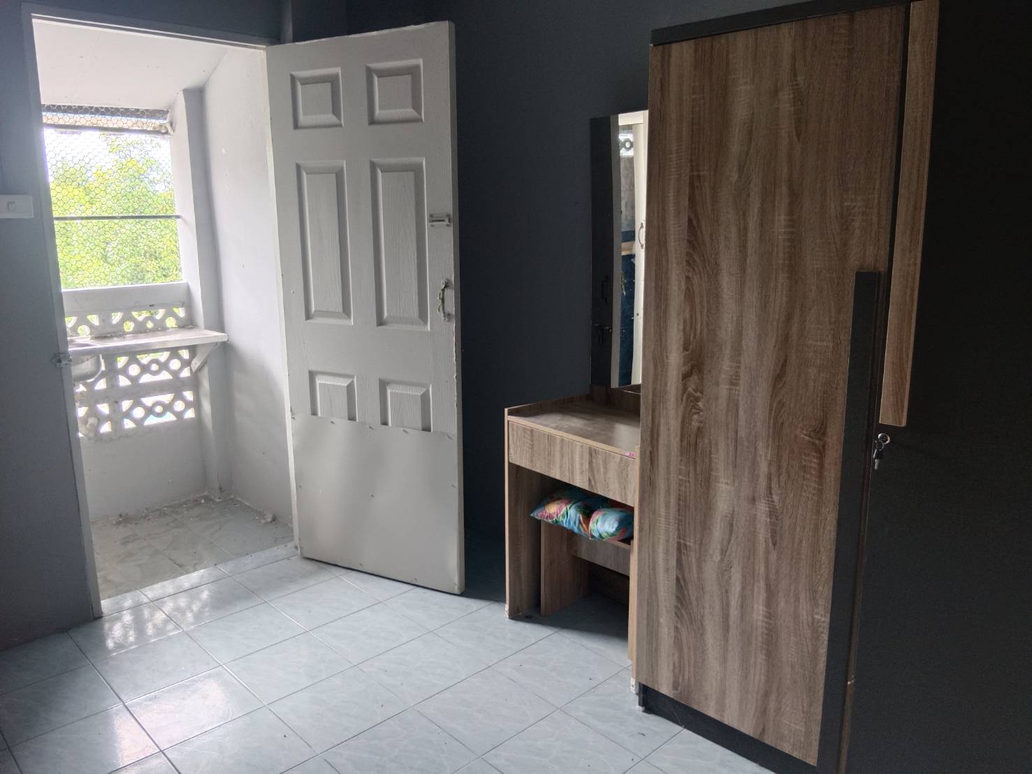 Room 13